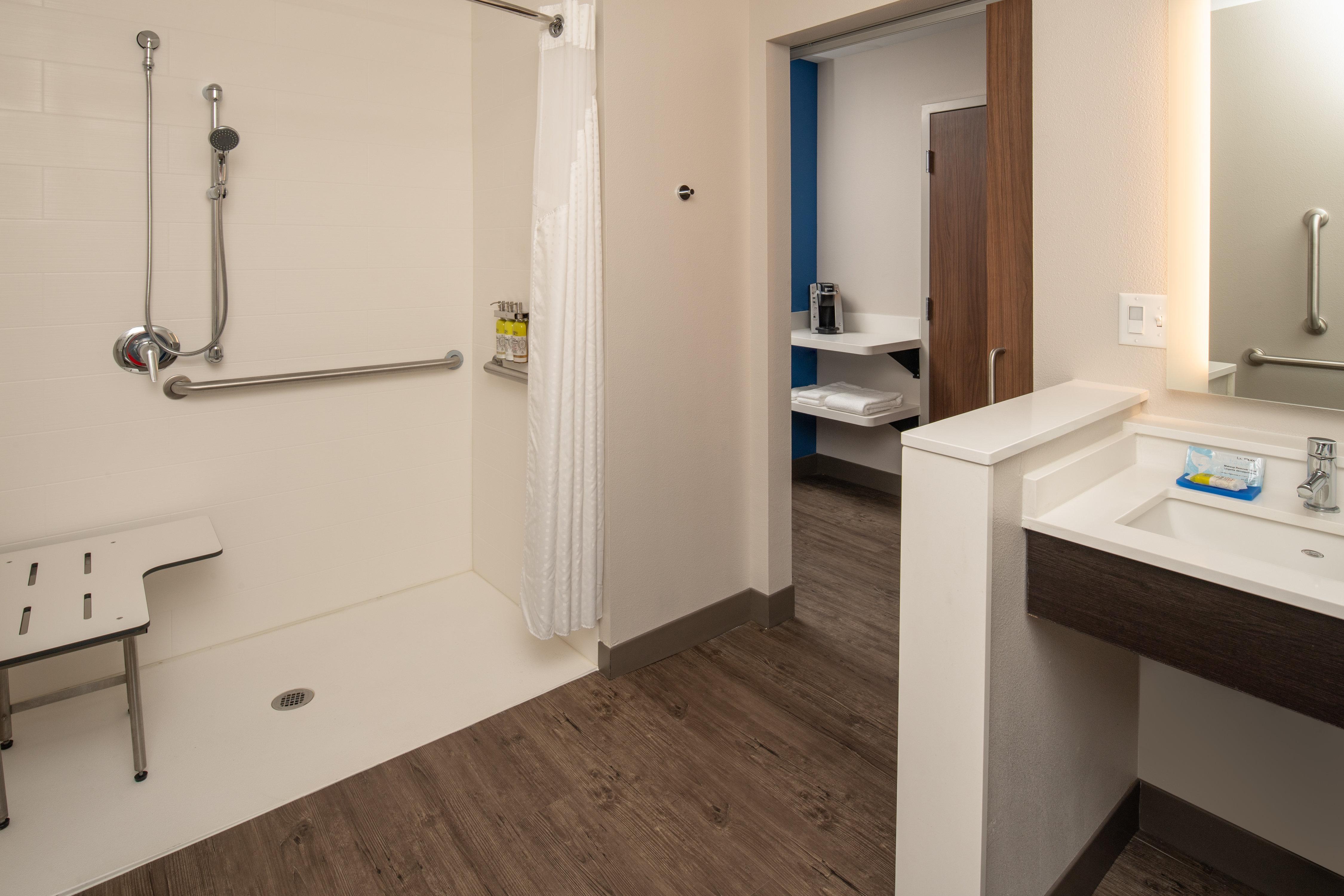 Holiday Inn Express & Suites - Camas By Ihg Bagian luar foto
